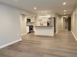 241 Hanover St #1, Boston, MA 02113