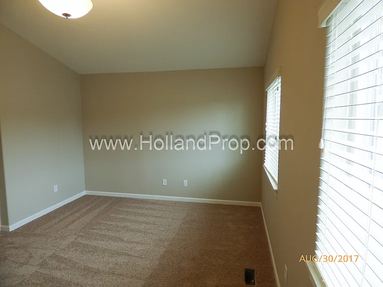 18390 Annamae Ln — Photo 20