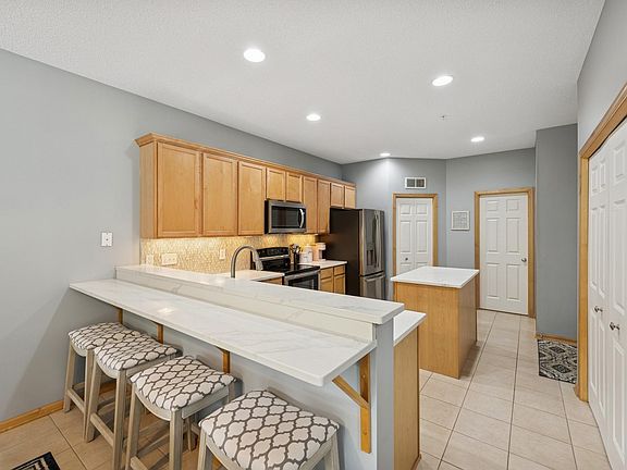 3rd image of 12245 Urbank St NE Unit E