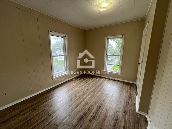 5th image of 820 W Howard Street1/2