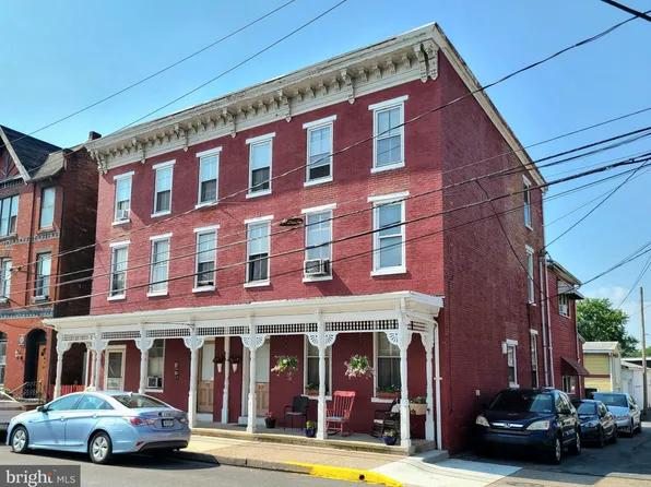30 Ann St, Middletown, PA 17057