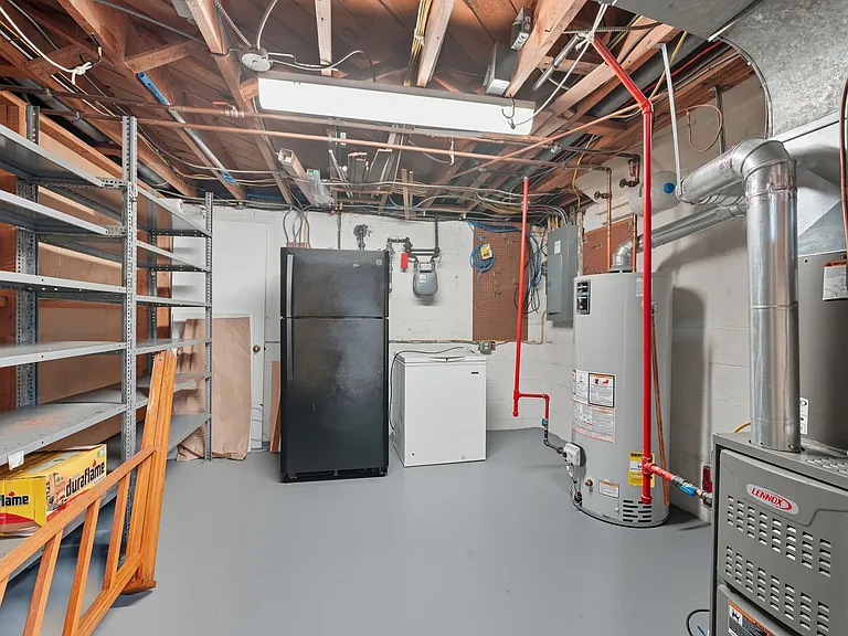 3306 Weller Rd — Photo 26