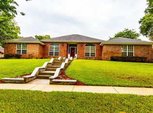 2236 Broad Water Dr, Jacksonville, FL 32225