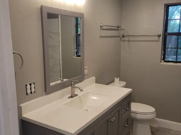 7832 NEWTON Road, Jacksonville, FL 32216