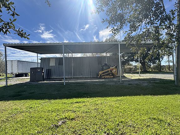 2nd image of 2316 Mire Hwy
