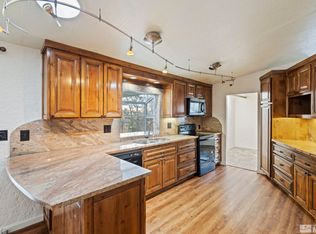 4668 E Leonesio Dr, Sun Valley, NV