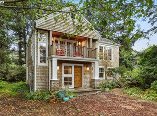 4079 Pacific Ave, Cannon Beach, OR 97110