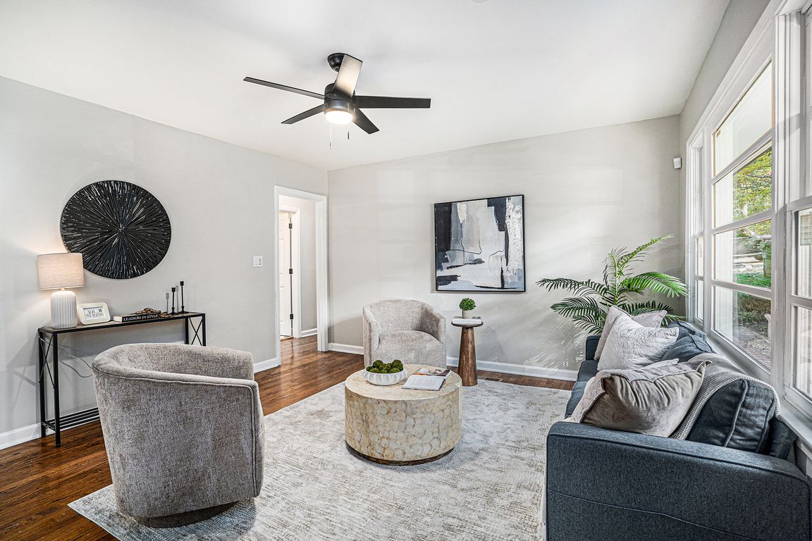 next background image