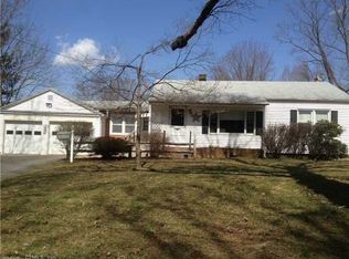 588 Wadsworth St, Middletown, CT 06457