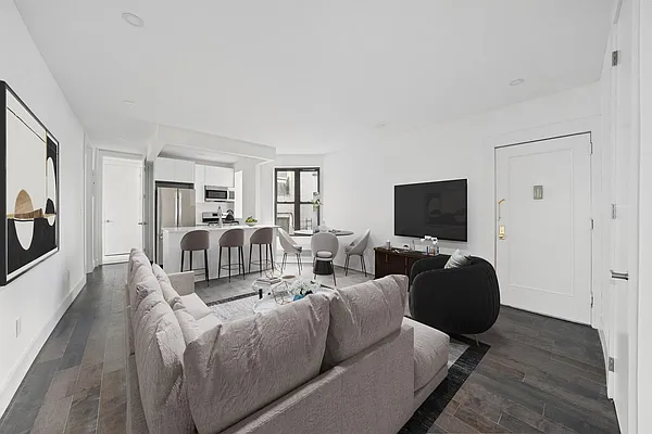 Sold by Compass | media 9