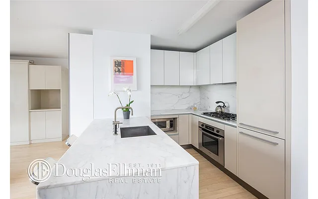 Sold by Douglas Elliman | media 4
