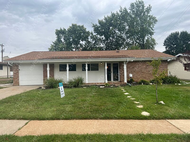 1st image of 3005 Durwood Dr