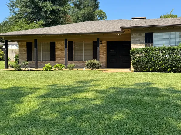 3319 Brookside Dr, Tyler, TX 75701
