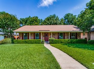 4919 Ashbrook Rd, Dallas, TX 75227