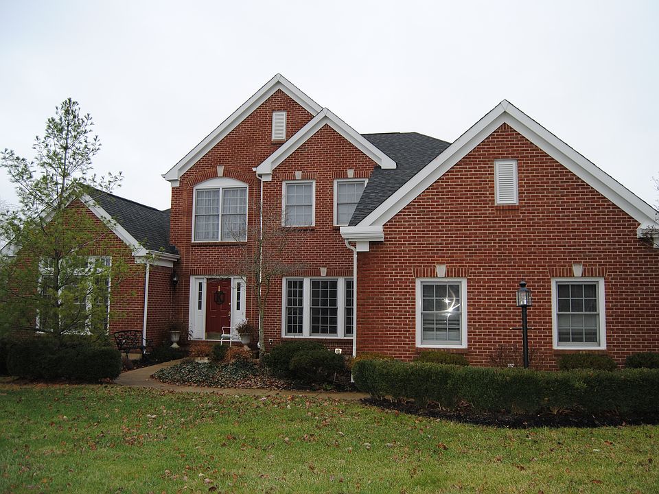 1st image of 661 Strawberry Hill Ct