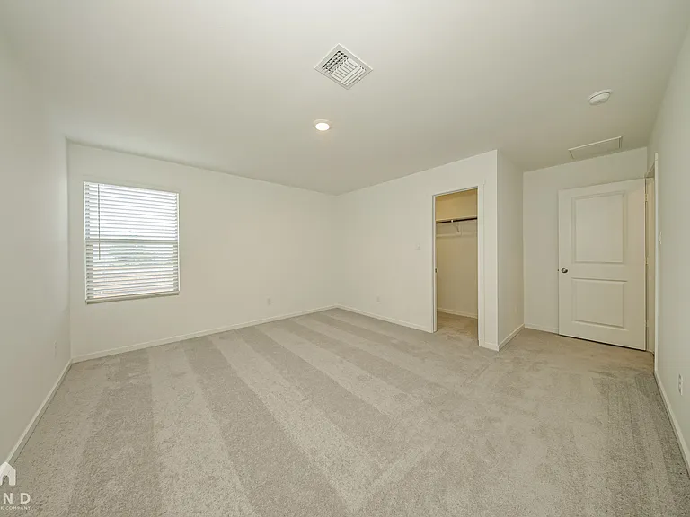 9733 NW 124th St — Photo 13