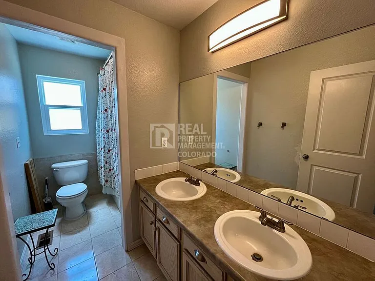 9282 E 108th Ave — Photo 8