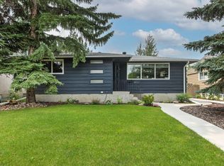 8932 145th St NW, Edmonton, AB T5R 0T8