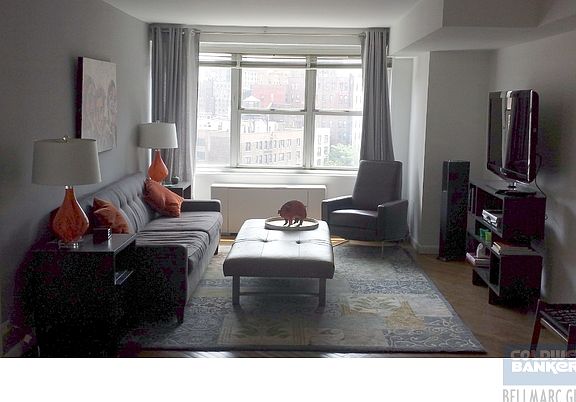 4th image of 155 W 68th St APT 1524
