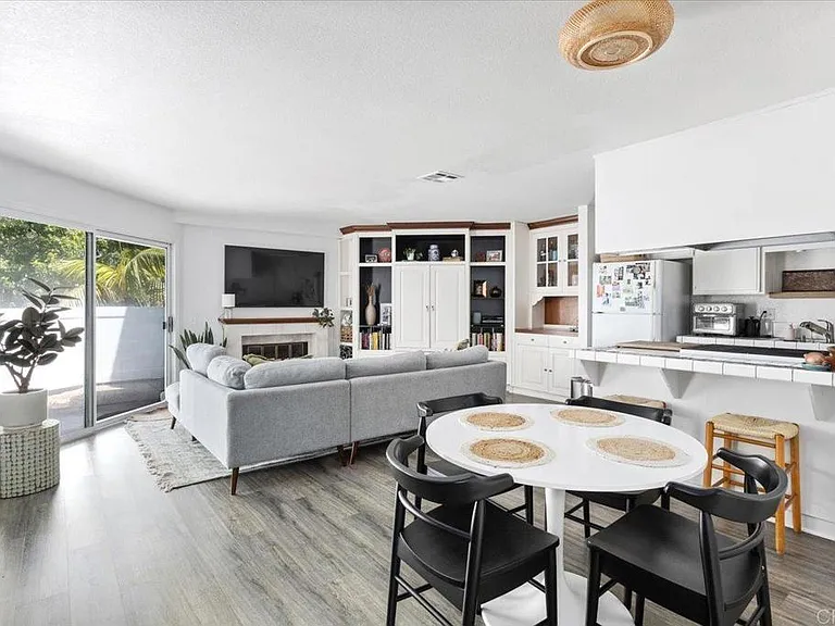 668 Westlake St — Photo 3