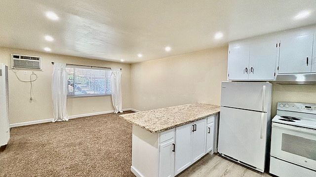 1st image of 1733 Lacassie Ave #7