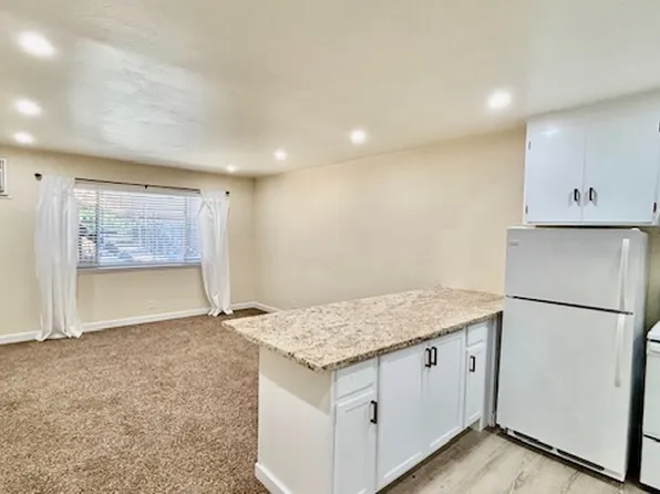 1733 Lacassie Ave #7, Walnut Creek, CA 94596