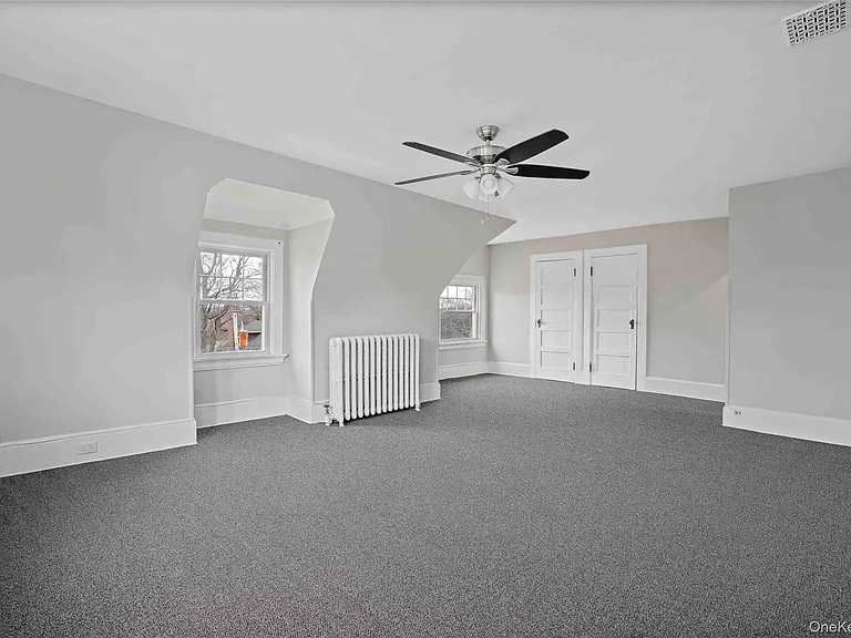 9 Ridgeview Ave — Photo 13