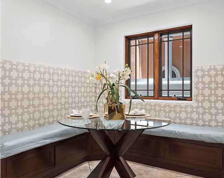 15014 Valleyheart Dr — Photo 12