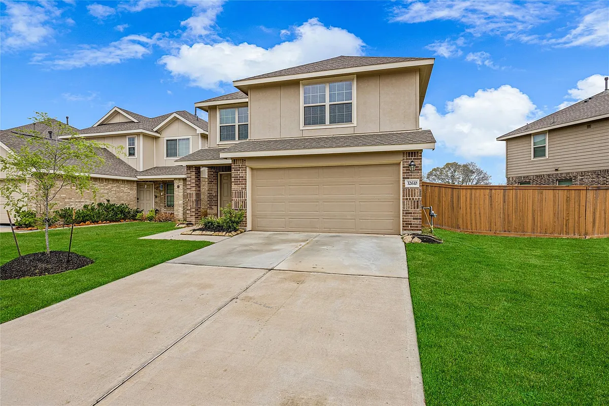 Building Photo - 32610 Orchard Haze Dr