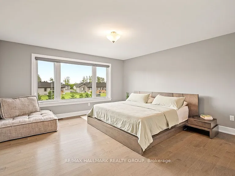 1575 Rangeland Ave — Photo 25