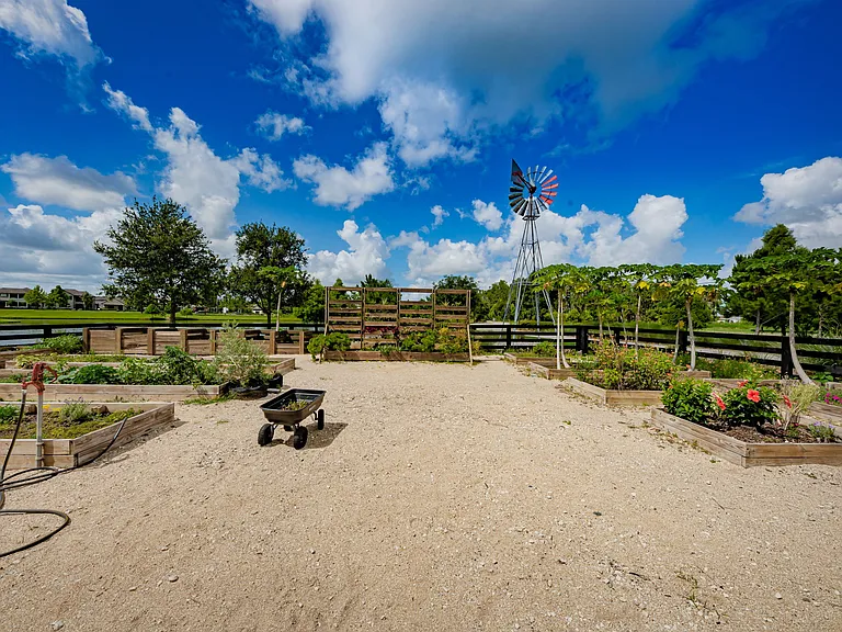 158-web-or-mls-109-Cunningham Park_06112026