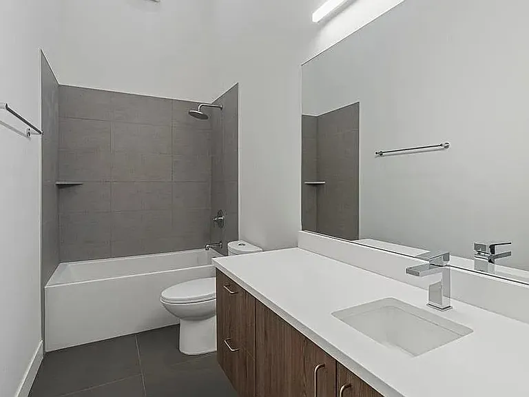 37 Big Bend Ct — Photo 17