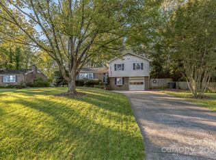 1308 Belle Ave, Statesville, NC 28677