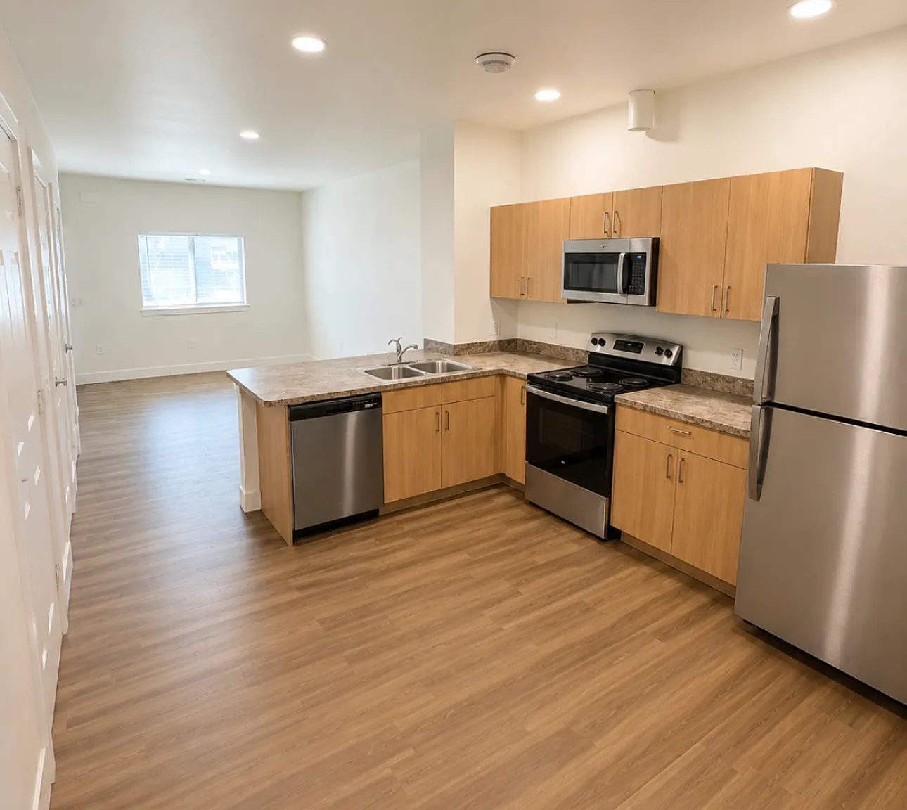 2 bed, 1.5 bath, 1024 sqft, $1,750 — Photo 3