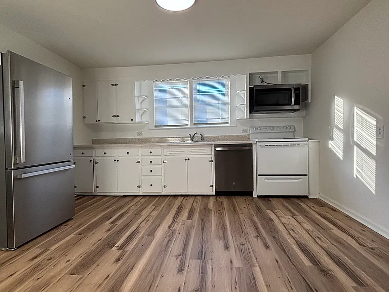 3638 Ventnor Rd SE — Photo 7