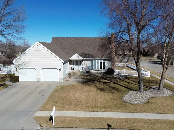 2504 34th St, Columbus, NE 68601