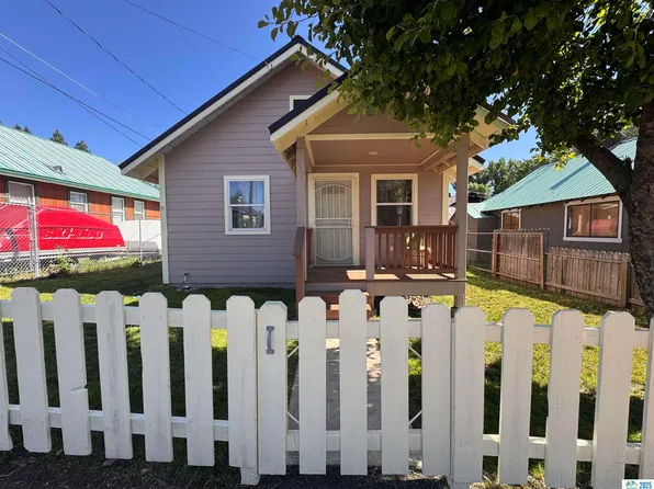 307 Avenue 3, Westwood, CA 96137