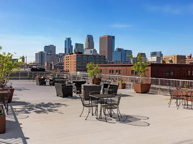 700 Washington Ave N #207 — Photo 30