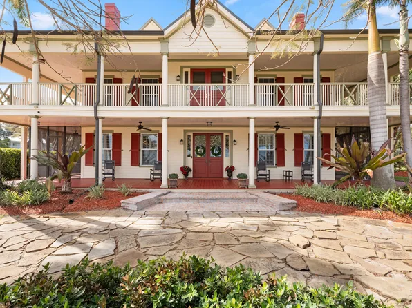 2515 N Indian River Drive, Fort Pierce, FL 34946