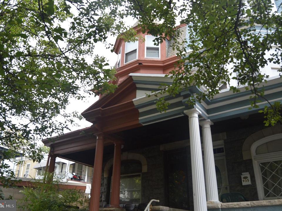 2nd image of 937 N Front St