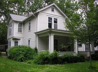 923 Maine St, Lawrence, KS 66044