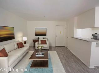 11505 Riverside Dr, North Hollywood, CA 91602