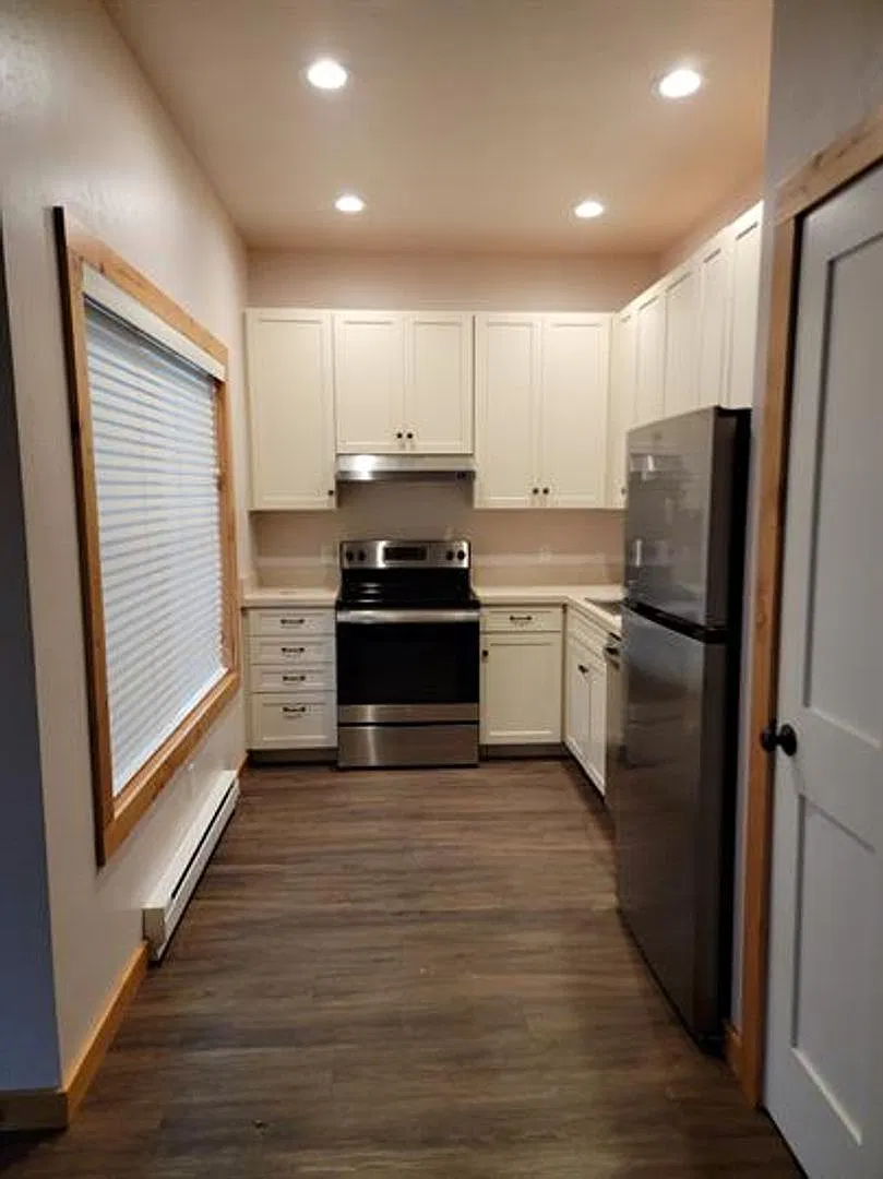 115 Sunrise Terrace — Photo 1