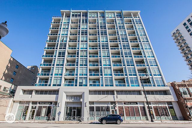 1st image of 1819 S Michigan Ave Unit 501