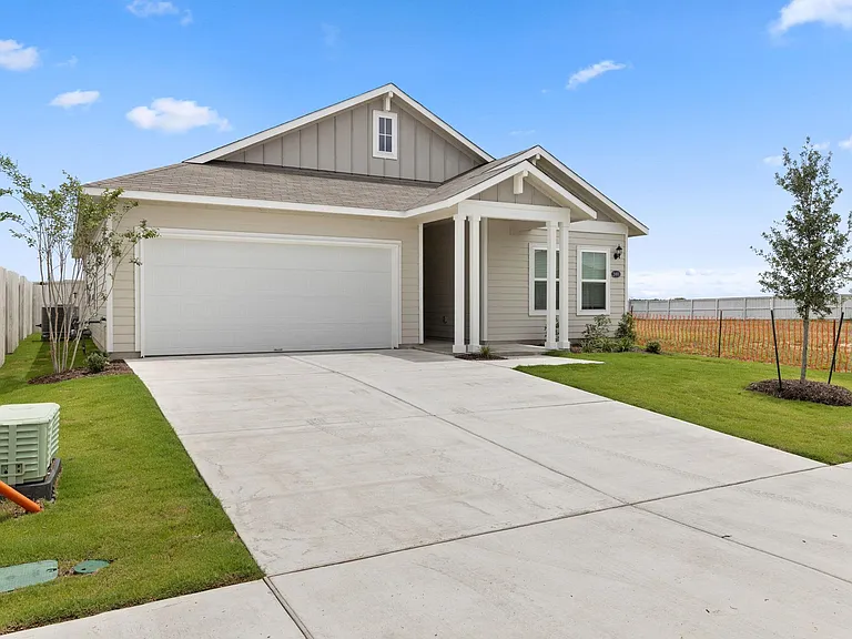 2460 Winding Creek Rd — Photo 3