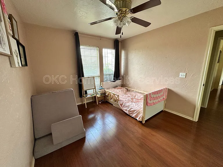 1440 W Agate Way — Photo 17