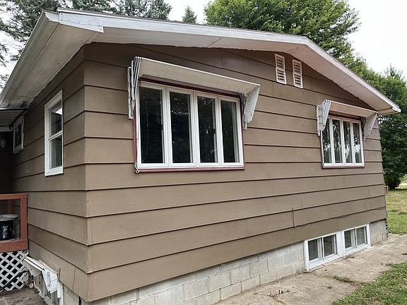 3rd image of 10993 15th Ave NE