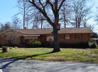 103 N Dale Dr, Easley, SC 29640