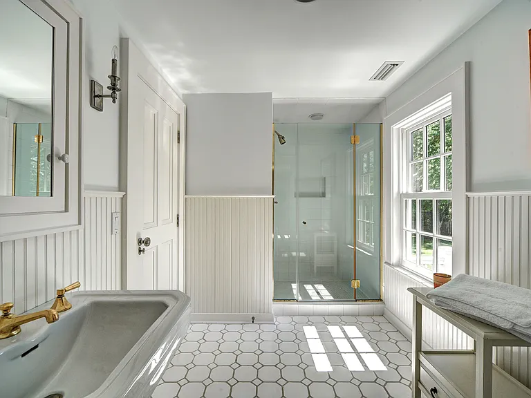 10 Jones Rd — Photo 18