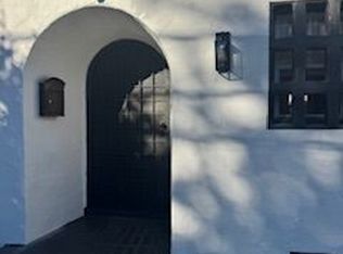 2715 W 43rd St, Los Angeles, CA 90008